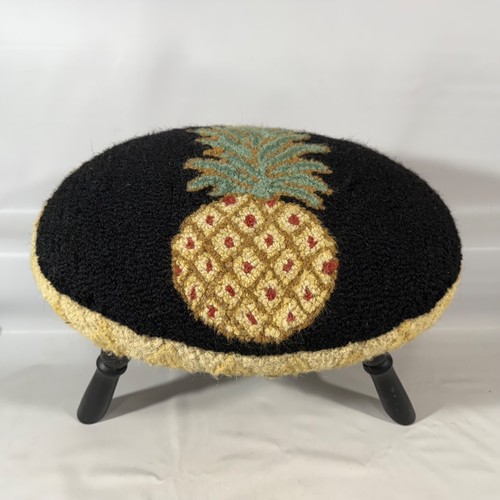 Vtg needlepoint wool ottoman - vtg,