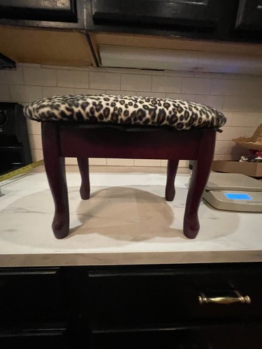 Vtg leopard fabric tapestry - leopard,