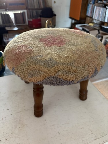 Vintage hooked rug - vintage,