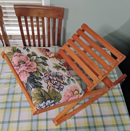 Cottagecore rocking wooden - cottagecore,